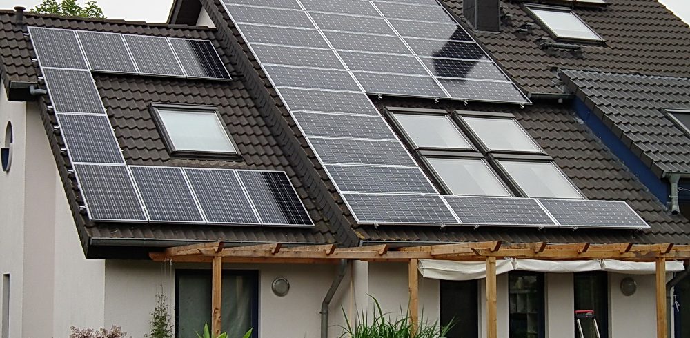 Henke Solartechnik - Photovoltaik – Anlage 7,41 kWp in Petershagen bei Minden (Landkreis Minden-Lübbecke)