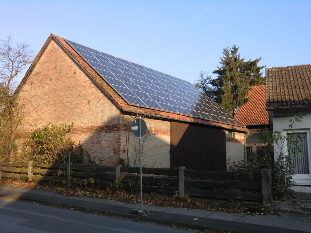 Henke Solartechnik - Photovoltaik – Anlage 20,40 kWp in Emmerthal bei Hameln (Landkreis Hameln-Pyrmont)