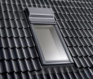 Henke - Dachdeckerei | Zimmerei | Solartechnik in Obernkirchen - Automatisch Lüften mit Zubehör für VELUX Dachfenster