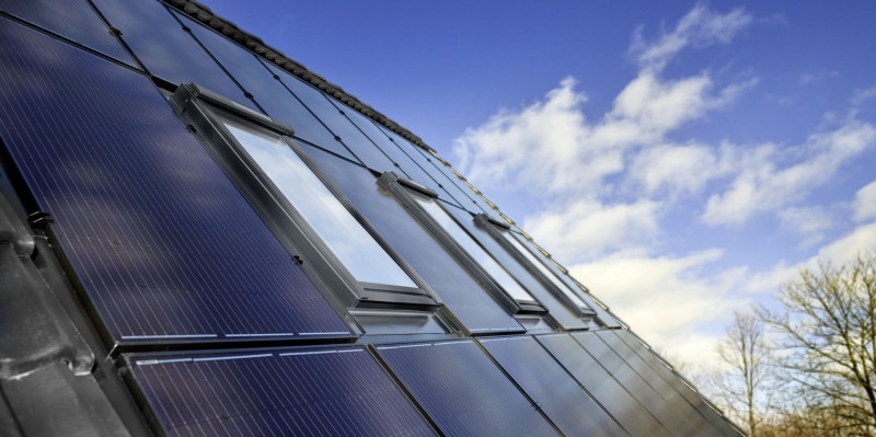 Henke Dachdecker für Stadthagen - Eindeckrahmen für VELUX Dachfenster-Kombinationen und Solaranlagen