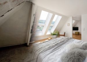 Henke Dachdecker für Nienstädt - Ausbau Dachgeschoss mit VELUX Dachfenster