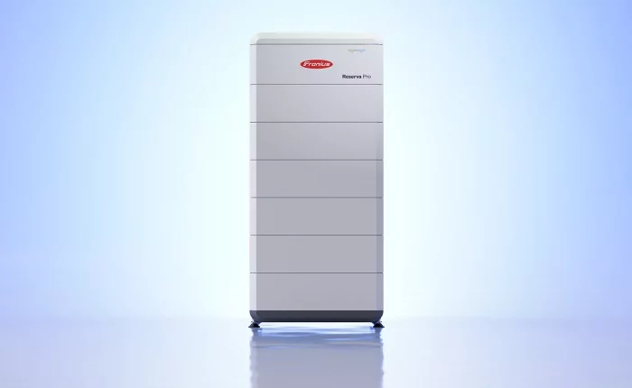 Henke Solartechnik für Nienstädt - Fronius Speicherlösung Reserva Pro